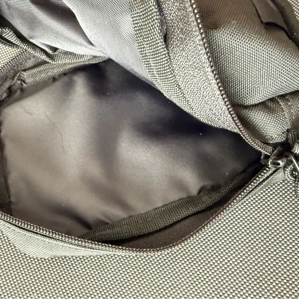 Lowepro Small Compact Canvas Camera Bag Belt Loop Zipper Front Pocket
